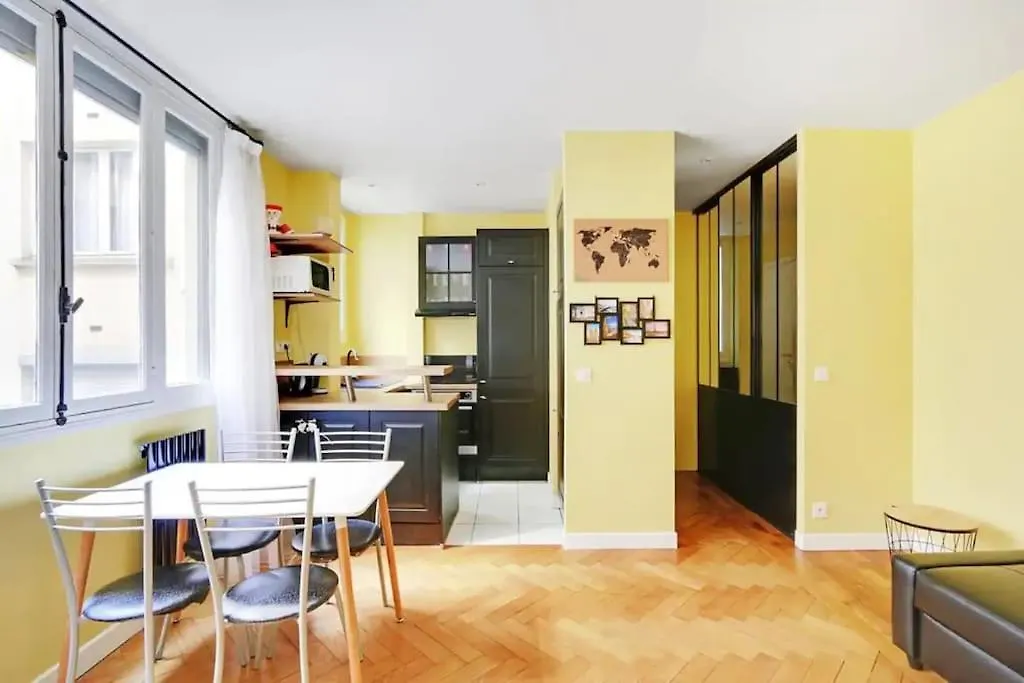 Bright Getaway Near Montparnasse Lejlighed Paris Frankrig